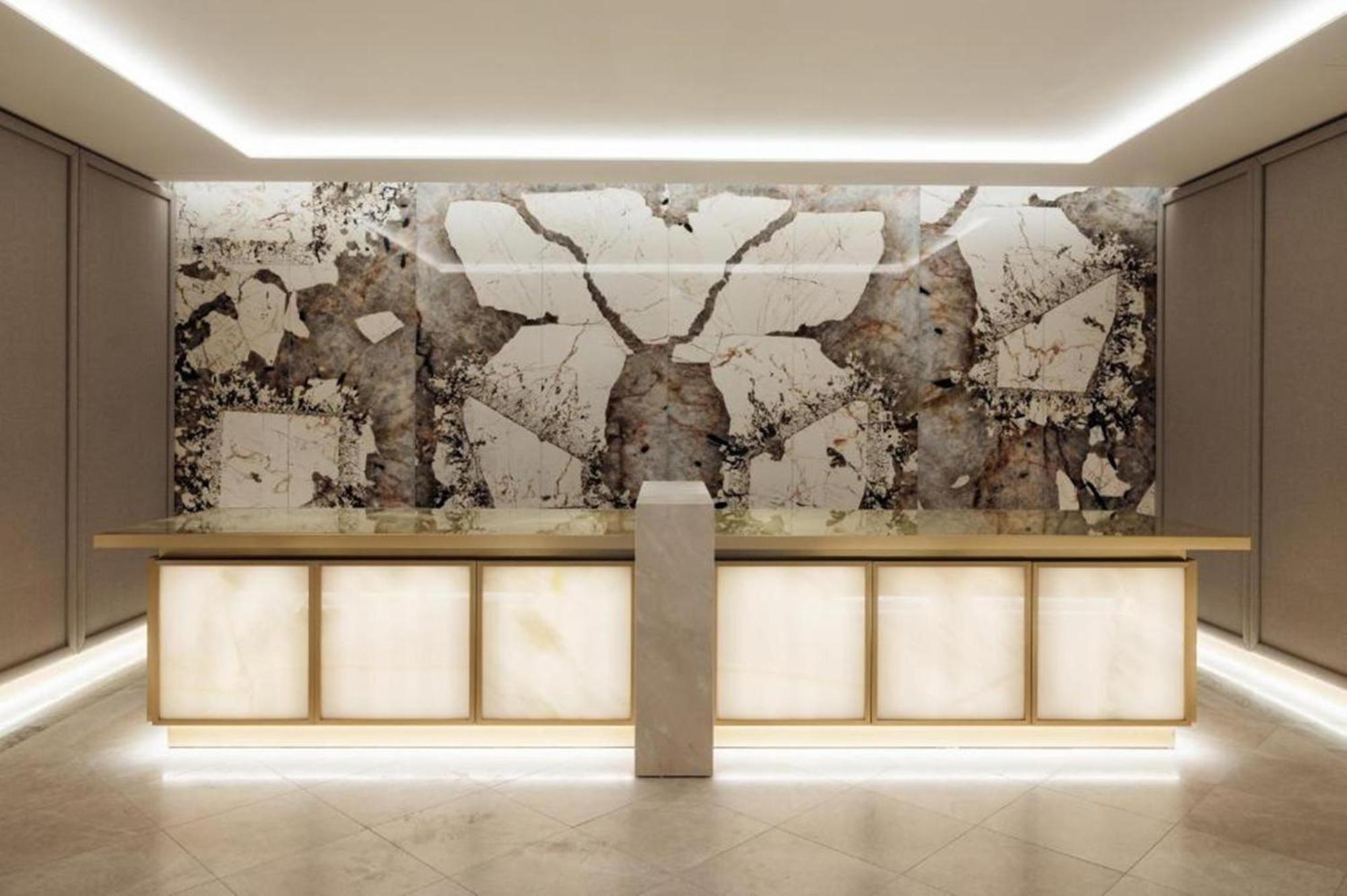 Almanac Palais Vienna Hotel Luaran gambar The lobby of the Ritz-Carlton, DIFC